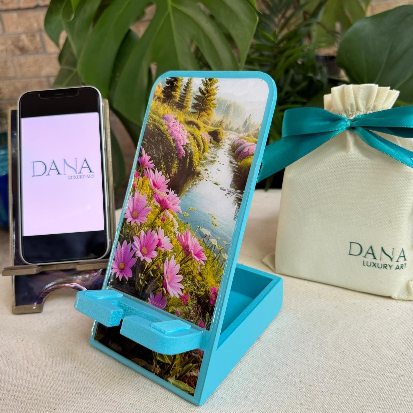 Epoxy Resin Phone Holder with Storage Box - Flowers Design